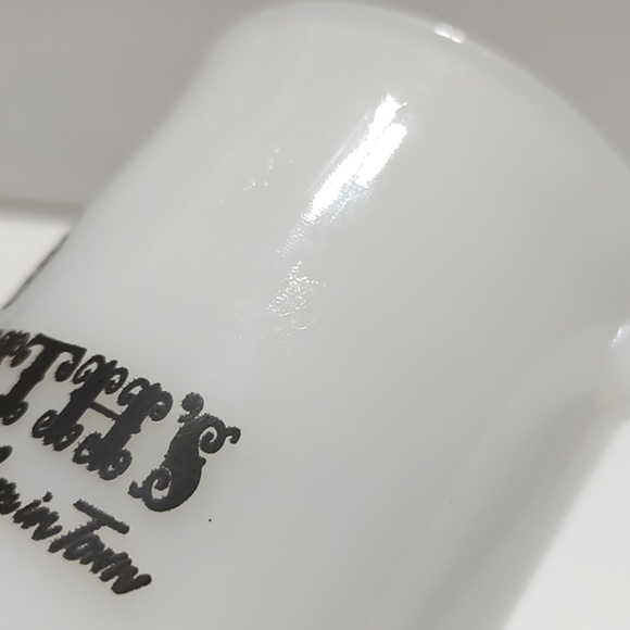 Mr. Smith's the friendliest saloon in town Washington DC footed milk glass mug - Picture 9 of 9